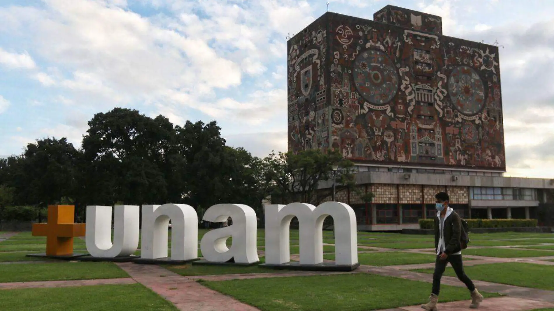 Becas UNAM 2022 alertan por fraude con página falsa que puede robar tus datos